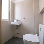 Hostel Luxury And Suites, Ideal For Tourists *