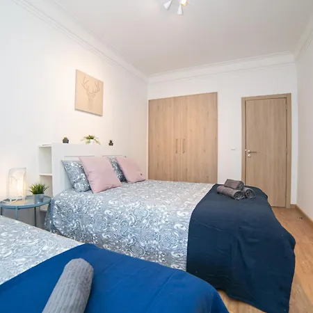 אכסניה Luxury And Suites, Ideal For Tourists ליסבון