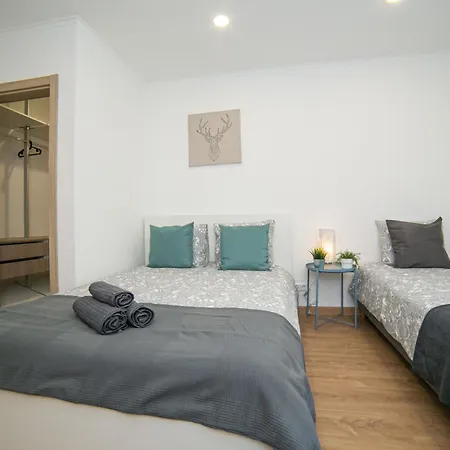 אכסניה Luxury And Suites, Ideal For Tourists