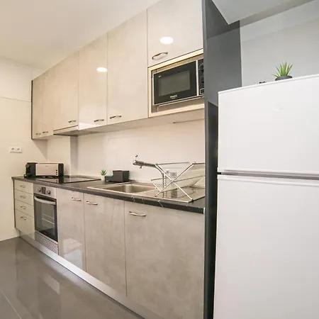 אכסניה Luxury And Suites, Ideal For Tourists