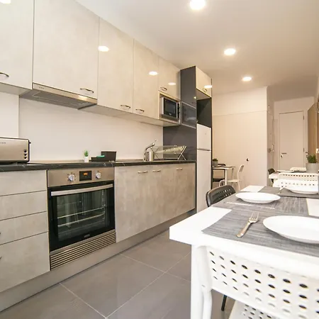 Hostel Luxury And Suites, Ideal For Tourists Lizbona