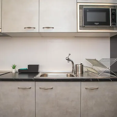 Luxury And Suites, Ideal For Tourists *