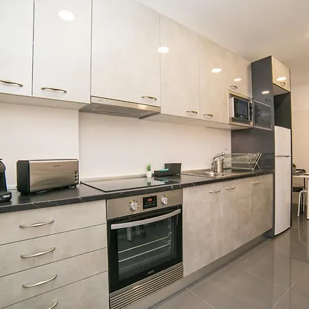 Hostal Luxury And Suites, Ideal For Tourists