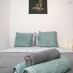 Luxury And Suites, Ideal For Tourists Hostel *