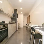 Luxury And Suites, Ideal For Tourists * Lisbon
