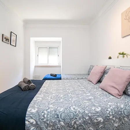 Ostello Luxury And Suites, Ideal For Tourists *