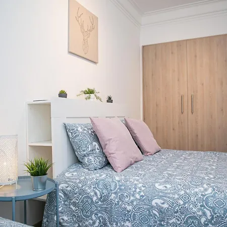 Luxury And Suites, Ideal For Tourists Ostello Lisbona